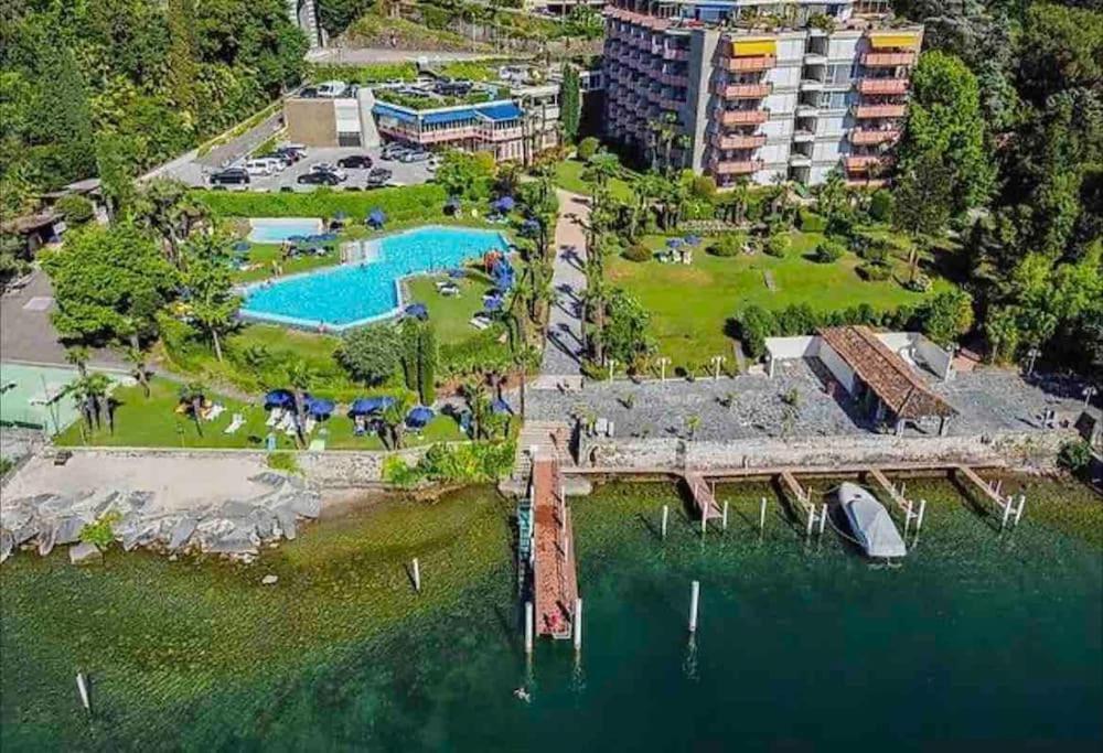 Appartamento Con Piscina E Sauna Bissone Dış mekan fotoğraf